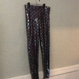 BlackMilk Chameleon Mermadi Leggings